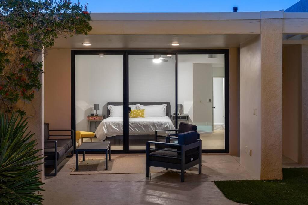 The Sunset House Pool & Spa Palm Springs Bagian luar foto