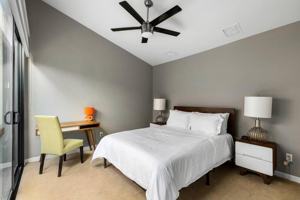 The Sunset House Pool & Spa Palm Springs Bagian luar foto