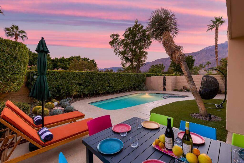 The Sunset House Pool & Spa Palm Springs Bagian luar foto